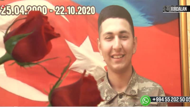 Yaralı dostunu xilas edərkən şəhid olan 20 yaşlı Səxavət (VİDEO)