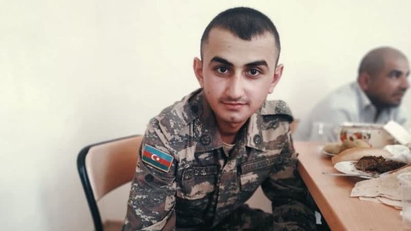 Komandirini xilas etmək istərkən şəhid olan “Vətən uğrunda” medallı qəhrəmanımız (FOTOLAR)