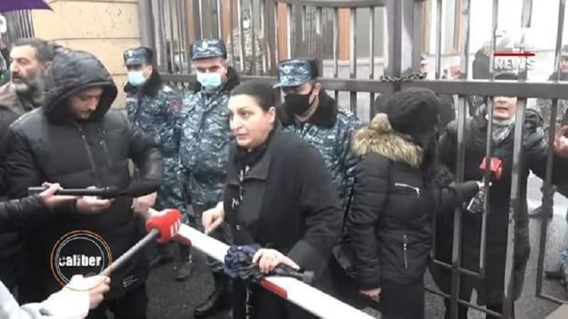 Erməni analar: “Bizə yalnız İlham Əliyev kömək edə bilər” (VİDEO)