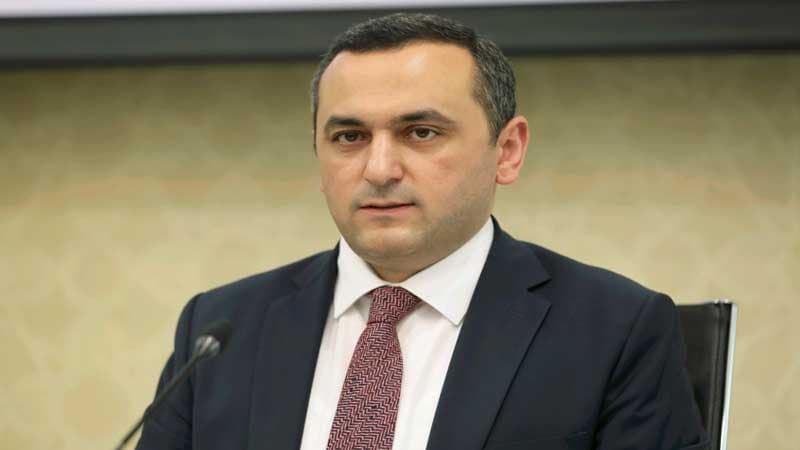 Ramin Bayramlı hansı vaksini vurduracağını açıqladı