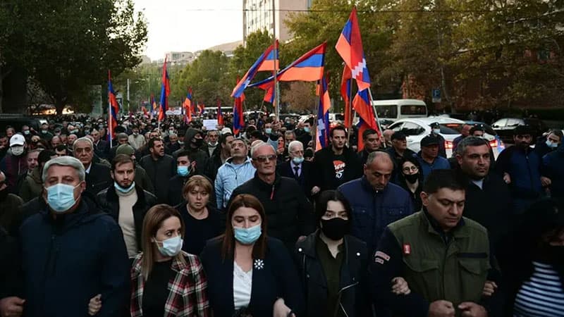 Ermənistan müxalifətindən Putinə məkrli təklif