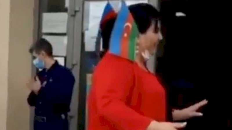 Qalmaqallı direktorun növbəti videosu yayıldı