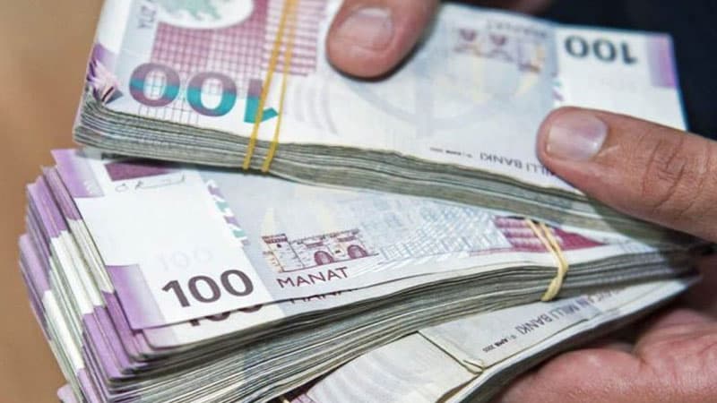 Sabiq deputata 230 min manat "atdılar" - Polisə şikayət etdi