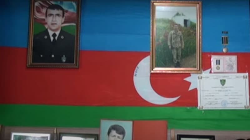 Yaralı komandirinə kömək edərkən şəhid olan Azər Qasımov (VİDEO)
