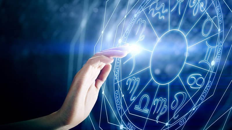Astroloqlar 2021-ci il üçün proqnoz verdilər: Ulduzlar sabahımızı necə görür?