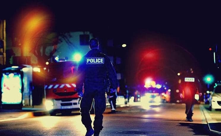 Fransa polisi aciz qaldı: kütləvi tədbiri dağıtmaq mümkün olmadı