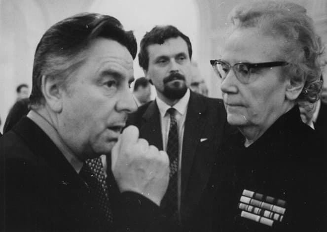 Stalinə söz keçirən, Xruşovla tərs düşən qadın nazir – Mariya Kovrigina