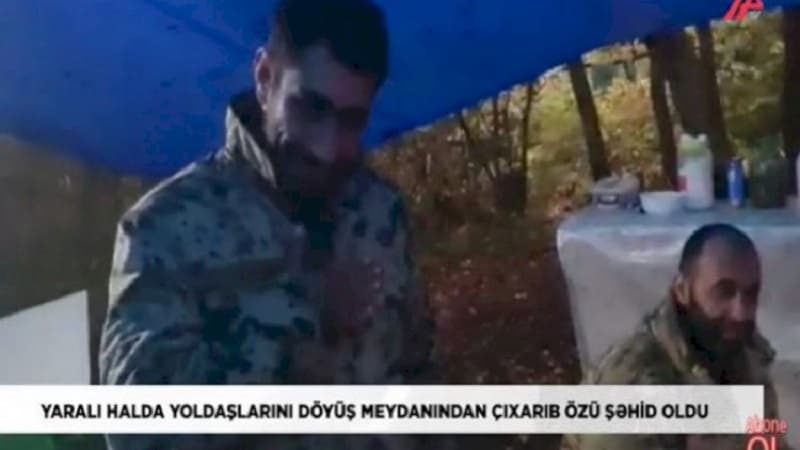 Yaralı halda yoldaşlarını döyüş meydanından çıxarıb özü şəhid oldu (VİDEO)