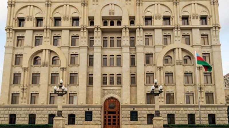 DİN nümayəndələri Bakıdakı insidentə görə şəhid ailələri ilə görüşdü