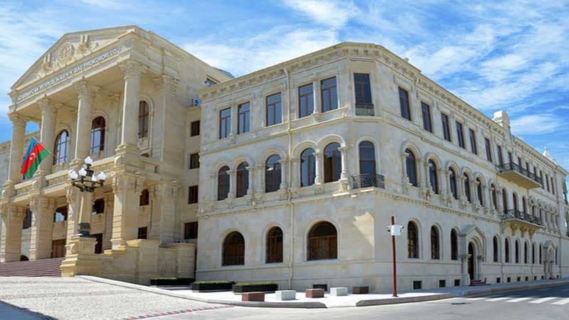 Baş prokuror Vilyam Hacıyevin oğlunu yenidən vəzifəyə təyin etdi
