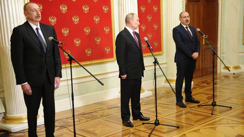 Putinin Paşinyana hiddətli baxışı - Moskva görüşünün pərdəarxası (TƏHLİL)