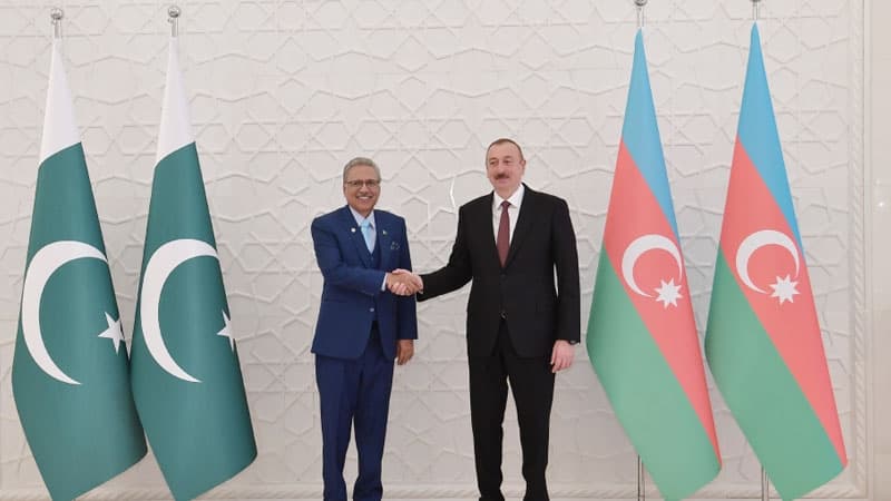 Pakistan prezidenti Qarabağın azad olunması münasibətilə Azərbaycanı təbrik etdi