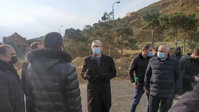 Sürüşmə ərazisindən görüntülər: Mer hadisə yerində (FOTOLAR)