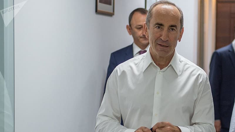 Koçaryan hakimiyyətə gələrsə, müharibə başlayacaq (PROQNOZ)
