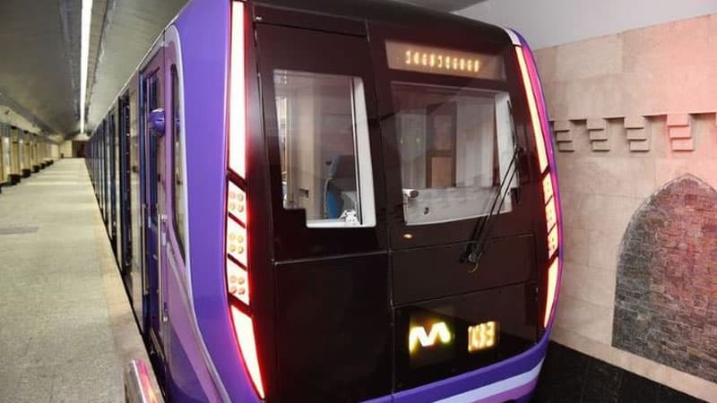 Bakı metrosunda stansiya rəislərinin iş yerləri dəyişdirildi