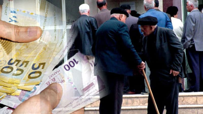 Dövlət qulluqçularının pensiyaları nə vaxt artacaq?