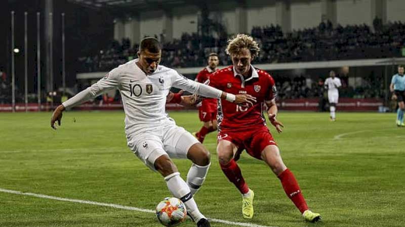 "Keşlə" moldovalı futbolçunu heyətinə qatdı