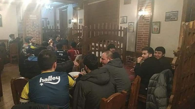 Karantin qaydalarını pozan kafe sahibləri cərimələnidi (FOTOLAR)