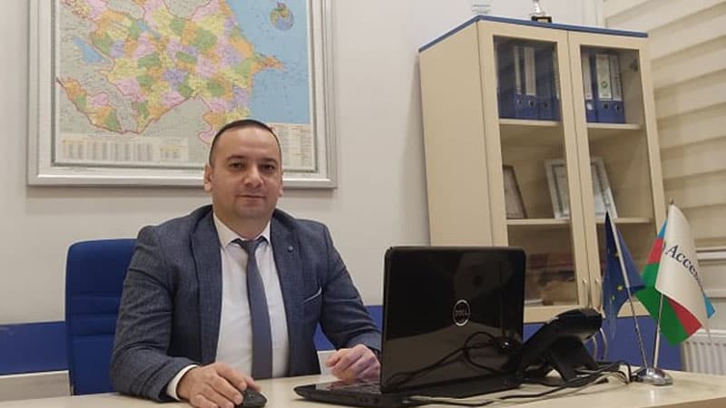 “AccessBank”ın simaları - Vüsal Gözəlov: “Gecə saat 3-də gələn zənglə taleyim dəyişdi”