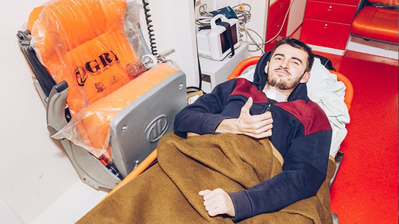 Daha üç yaralı qazimiz Türkiyəyə göndərildi (FOTO)