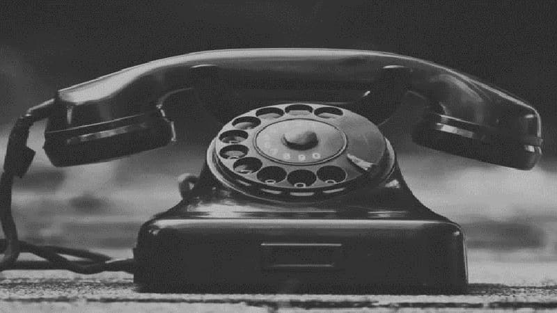 Ev telefonlarından imtina etməliyikmi? – Mütəxəssis