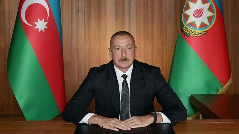 Prezident fərman imzaladı