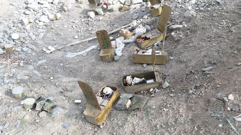 Ermənilərin atıb qaçdığı xeyli sayda patron aşkar edildi (FOTO)