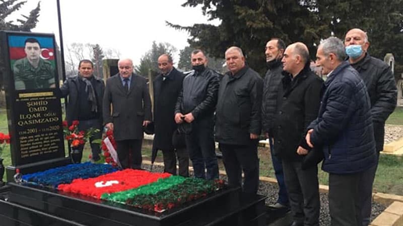 Arif Hacılı və digər 10 nəfər cərimələndi