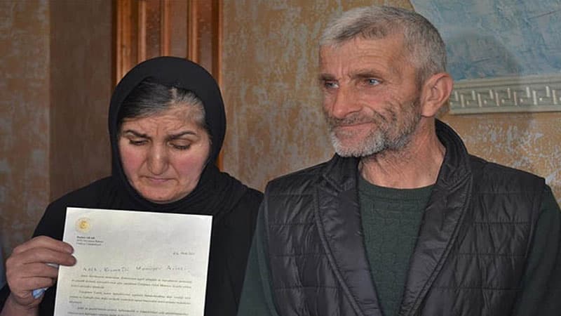 Hulusi Akar şəhid Valehin ailəsinə məktub göndərdi (FOTO)