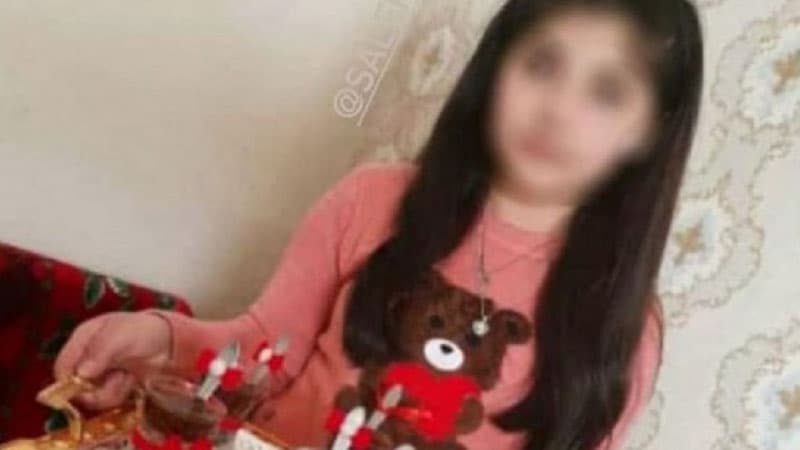 Azərbaycanlı ailə azyaşlı qızına nişan mərasimi keçirdi? (İDDİA/FOTO)