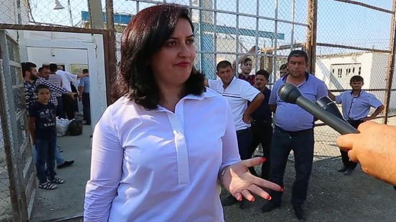 Daha bir vəkil kollegiyadan çıxarıldı