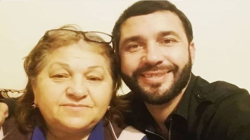 İki gün öncə atasını itirən əməkdar artistin anası da vəfat etdi