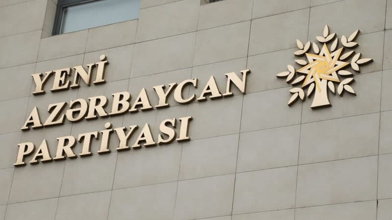 YAP-ın Qadınlar Şurası ləğv edildi