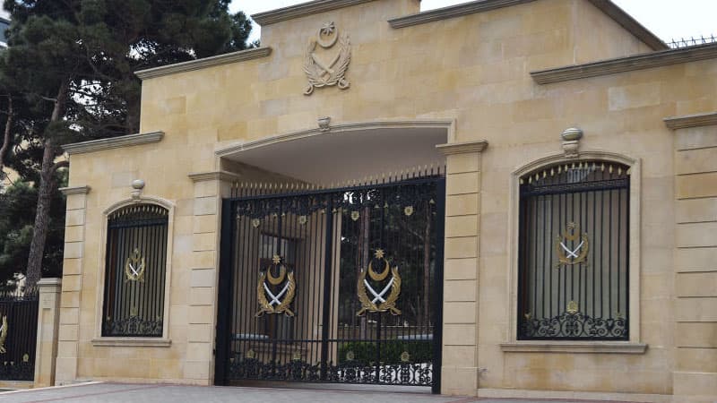Müdafiə Nazirliyinin polkovniki işdən çıxarıldı