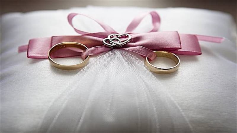 Deputatın gizli toylarla bağlı sözünə haqq qazandırmaq olar?