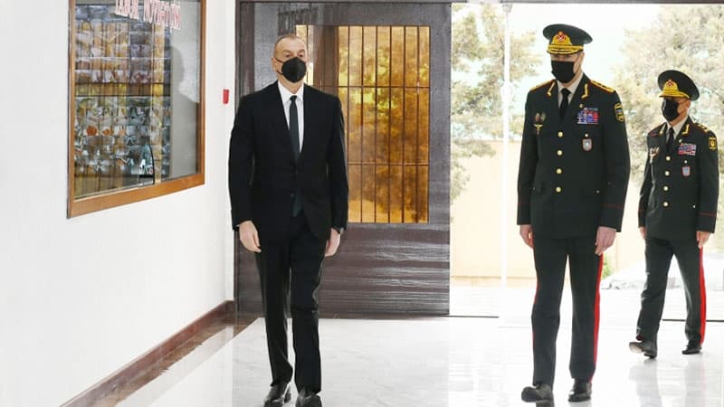 Prezident Daxili Qoşunların yeni hərbi hissəsinin açılışında iştirak etdi (YENİLƏNİB/FOTO)