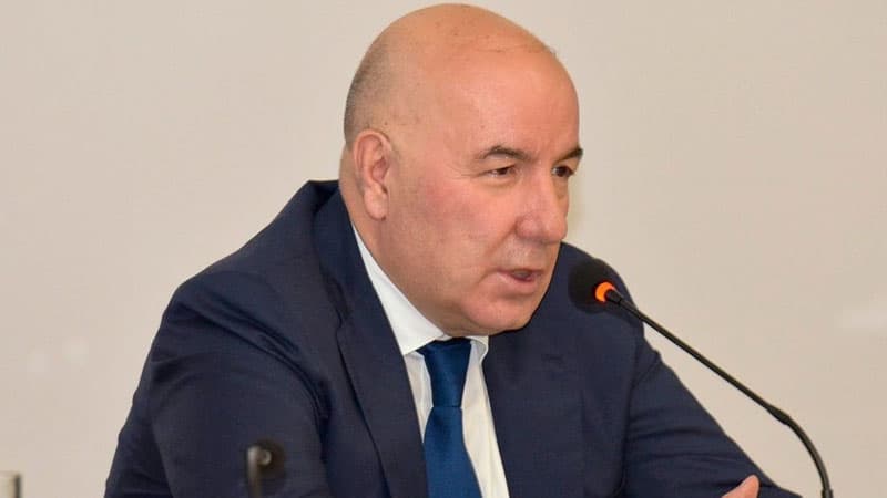 Deputatdan Elman Rüstəmova ağır ittihamlar: “Mərkəzi Bankın fəaliyyəti araşdırılsın”