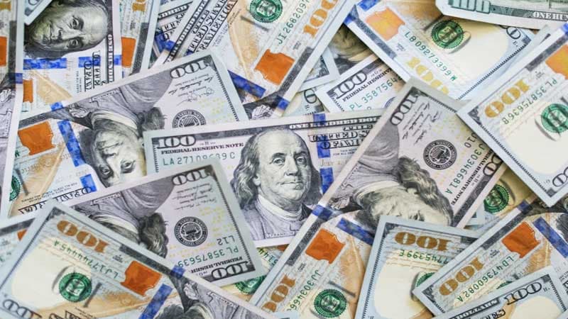 FED dollarla bağlı qərar verdi