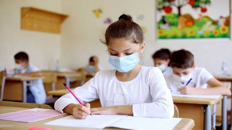 Koronavirusa yoluxan şagird və işçi heyətin sayı açıqlandı
