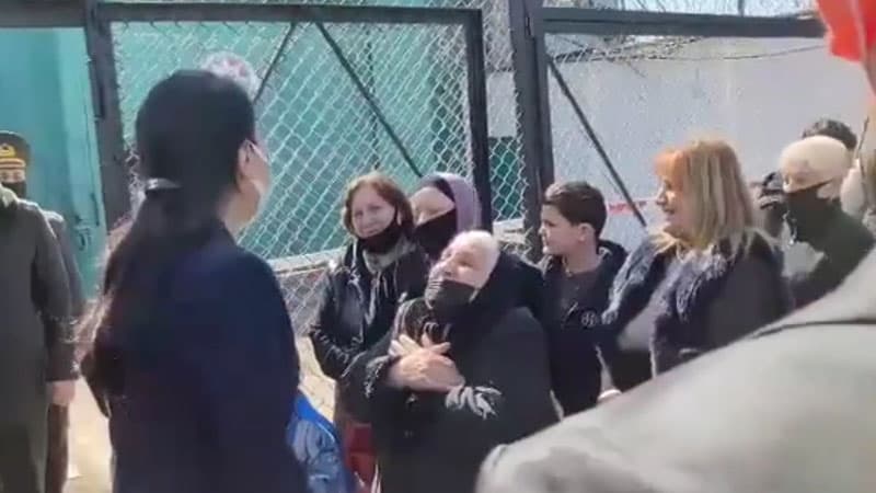 Ombudsman əfv sərəncamının icrasından sonra vətəndaşlarla görüşdü (VİDEO)