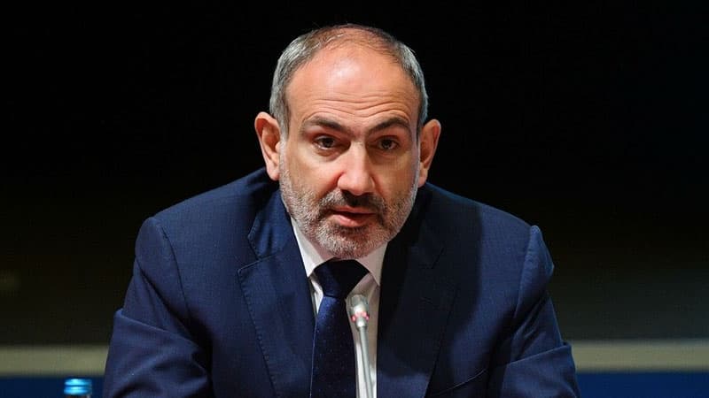Paşinyan: "Azərbaycan Naxçıvanla kommunikasiya əlaqəsini əldə etməlidir"
