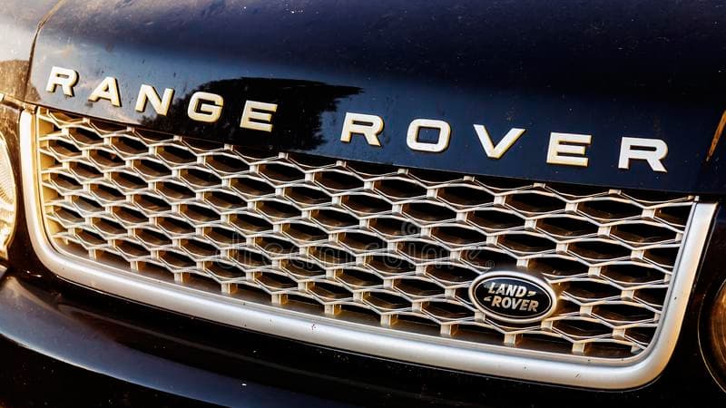 "Range Rover" Azərbaycan qanunlarını pozur (FOTO)
