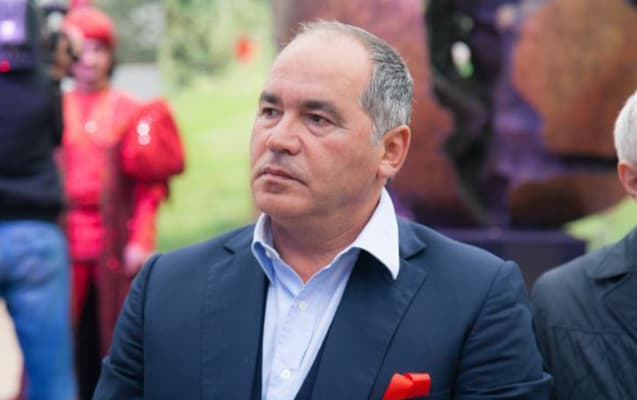 Azərbaycanlı milyarderin şirkəti məhkəməyə verildi