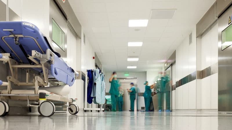 Hospitallarda olan yaralı qazilərin sayı açıqlandı