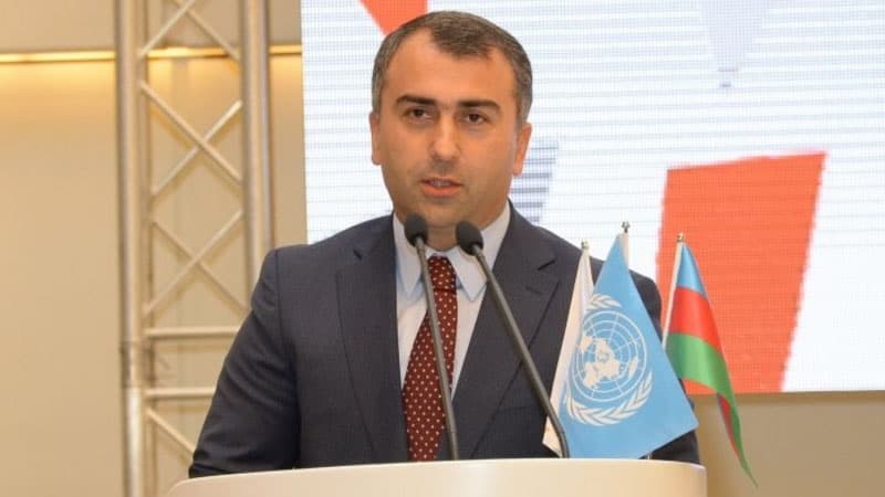 Nazir baş direktoru işdən çıxardı