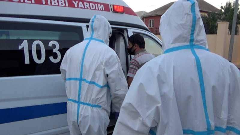 Daha bir müəllim koronavirusdan öldü, işlədiyi məktəb distant tədrisə keçdi