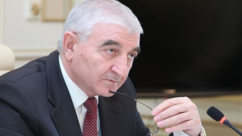Məzahir Pənahov 80 yaşa kimi MSK sədri qalacaq?