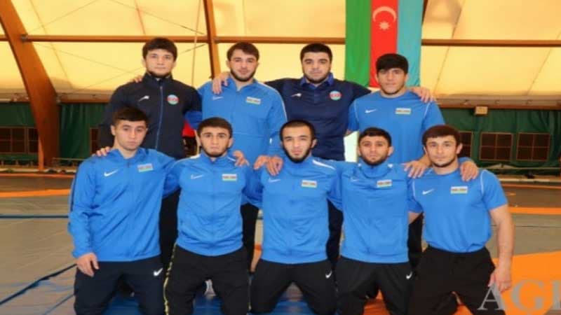 Güləşçimiz Avropa çempionatının finalına yüksəldi