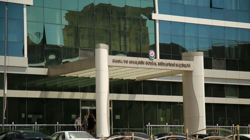 Nazirliyin vəzifəli şəxsi həbs edildi