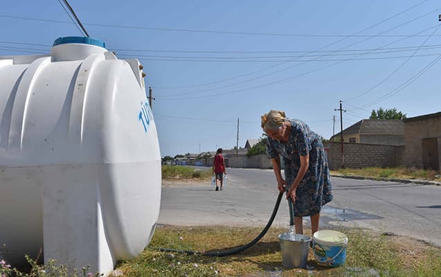 Neftçalada kritik vəziyyət: su qıtlığı, antisanitariya, artan xəstəlik
